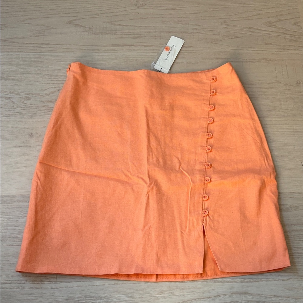 NWT Francesca’s Coral Linen Mini Skirt Size Small